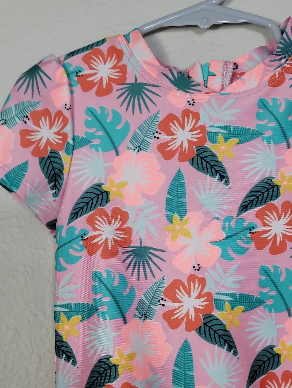 Cat & Jack Girls Floral One Piece Swimsuit Size 5T Short Sleeve Zip Back Beach